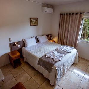 Quarto com cama king